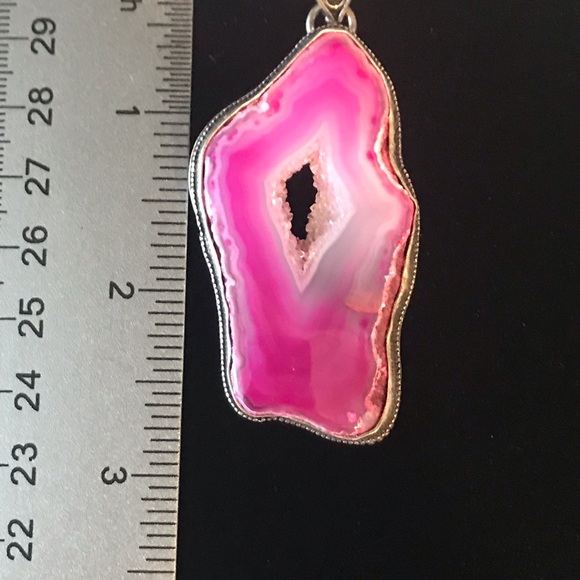 Solar Quartz Pendant 🤍 - Picture 3 of 4